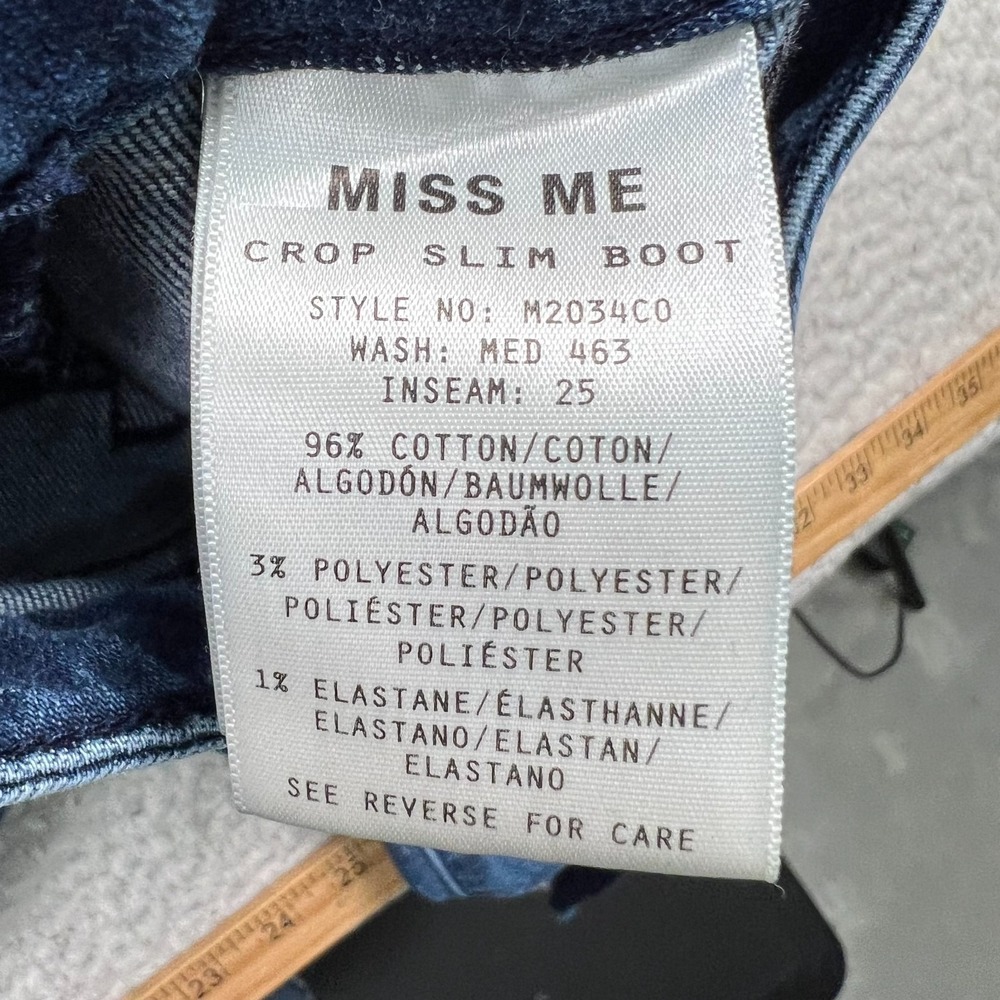 Miss Me Jeans Womens‎ 31 *29 Crop Slim Bootcut Raw Hem Boho Denim Blue Two-Tone - Picture 11 of 11